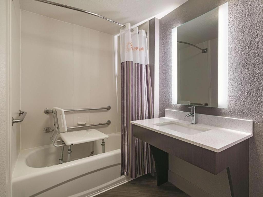 La Quinta By Wyndham Dallas Plano West Exteriér fotografie